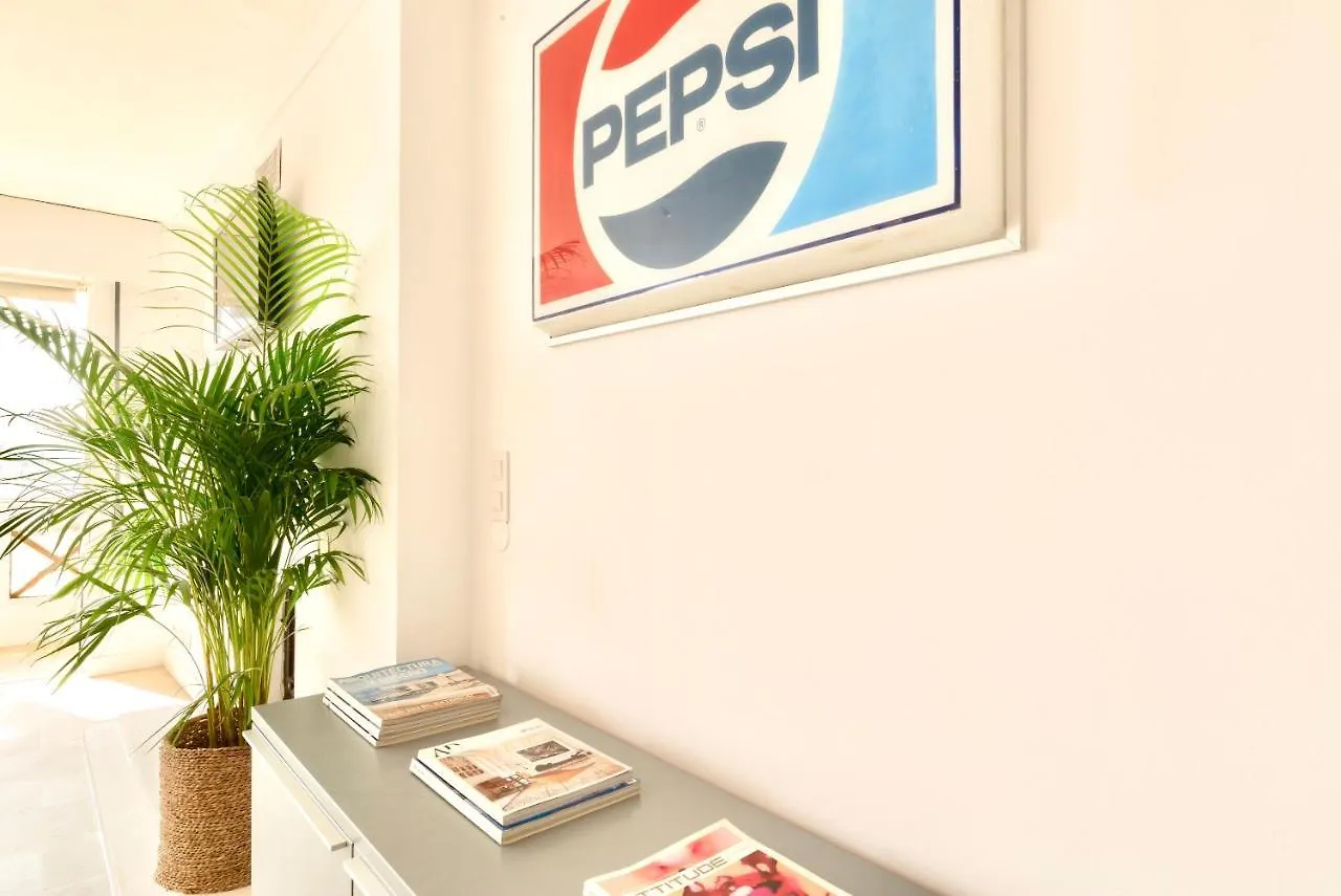 Lisbon Swimming Pool Apartment With Private Parking